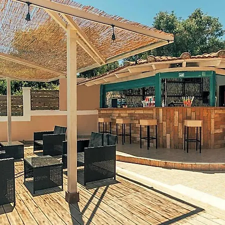 Hotel de apartamente Calypso Kávos
